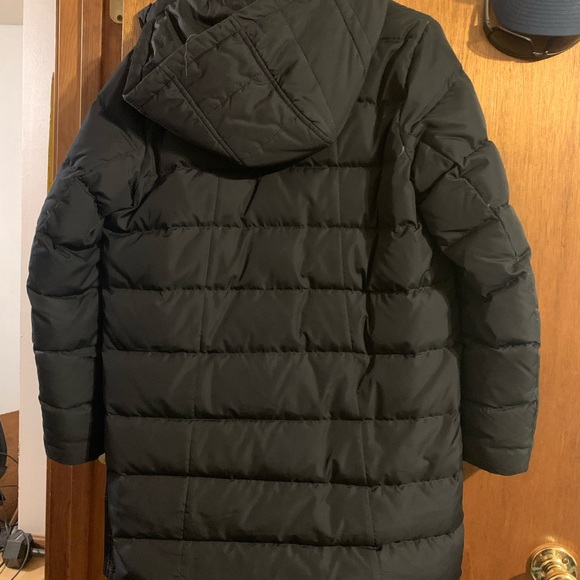 Lands End women’s long winter coat - Picture 2 of 2